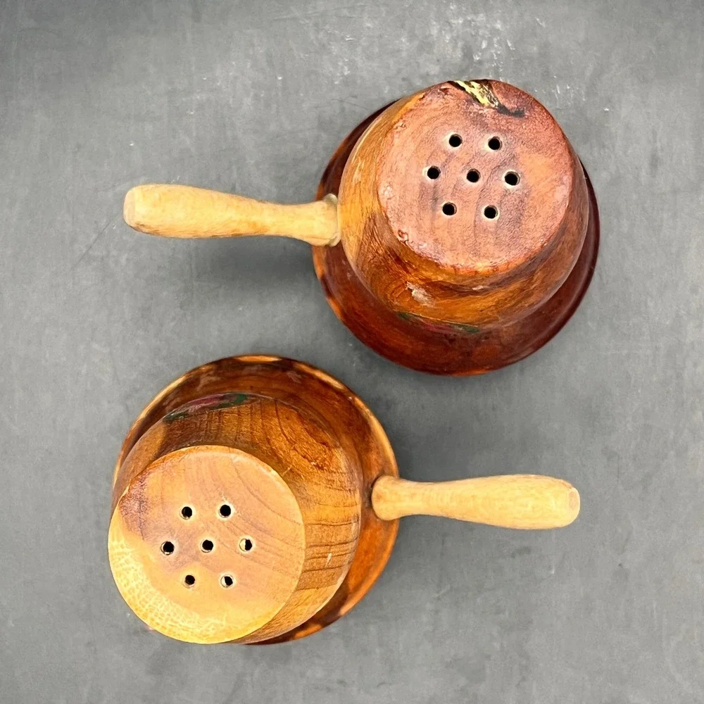 Vtg Cedar Wood Turned Pokagon‎ State Park Lantern Salt Pepper Shakers 4.5